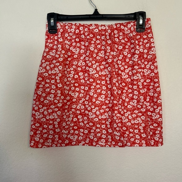 SHEIN did see floral print miniskirt size Small - Picture 1 of 8